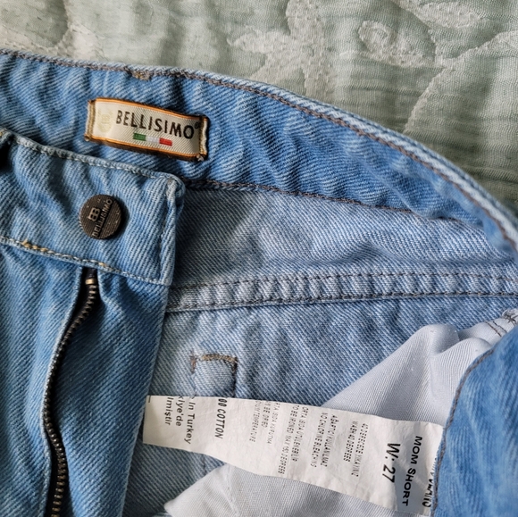 Embroidered Jean shorts - Picture 3 of 5